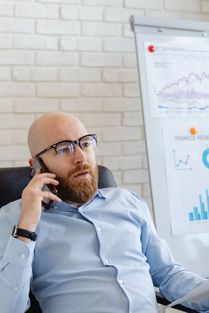 Imagem para o post Ligação Fria (Cold Call) Ainda Funciona? O que Mudou na Prospecção B2B
